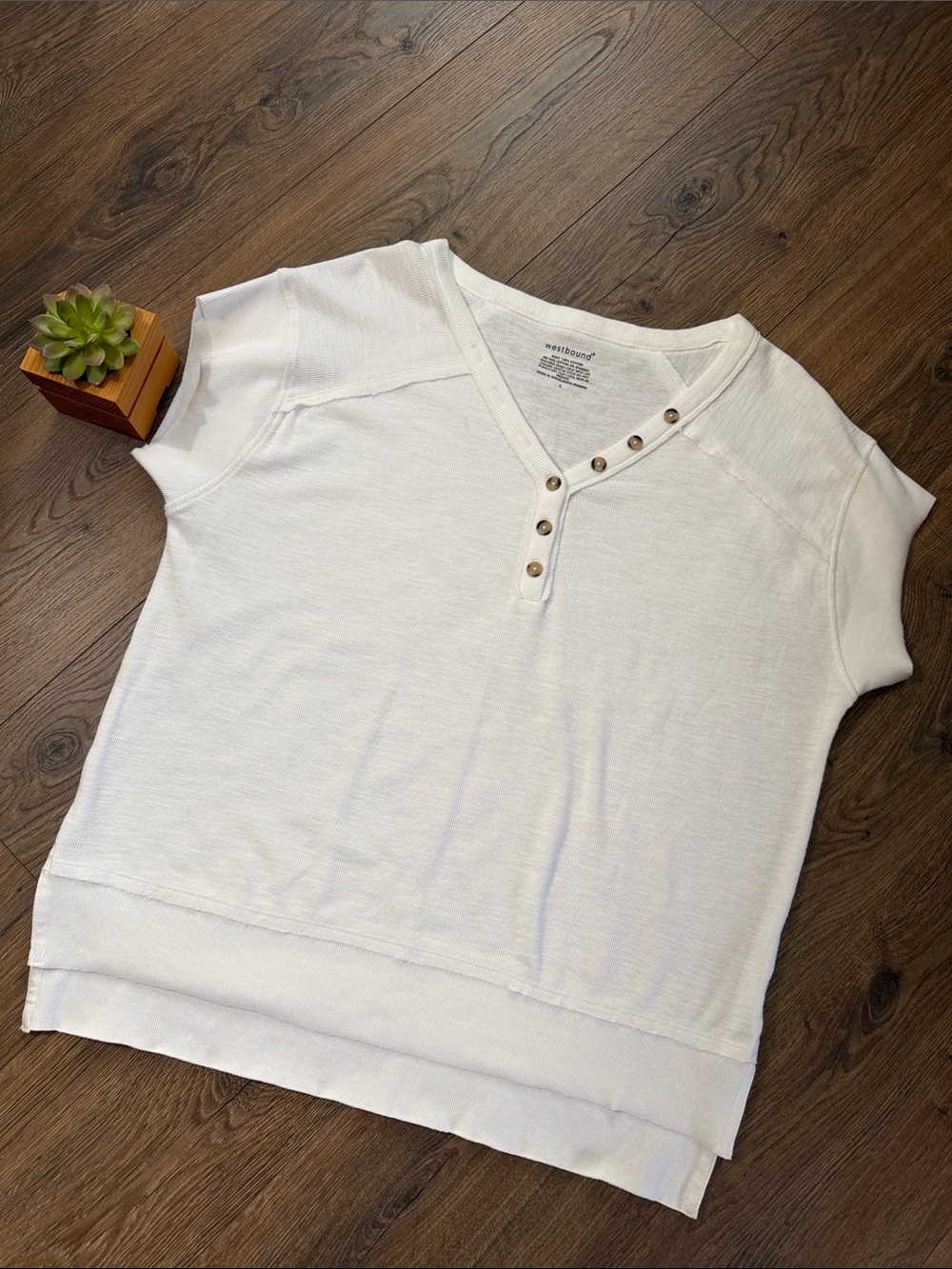 Short Sleeve S V-neck Soft 100% Cotton Henley Oversized Top EUC